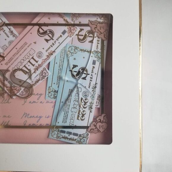 P.Louise All I See Is $igns 42 Pan Palette - Picture 6 of 12